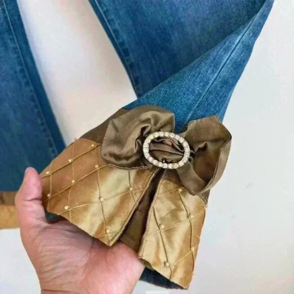 The Denim Tailor Women’s 8 Blue Denim Jeans Embellished Cuffs w/Bows Rhinestones - Picture 12 of 14